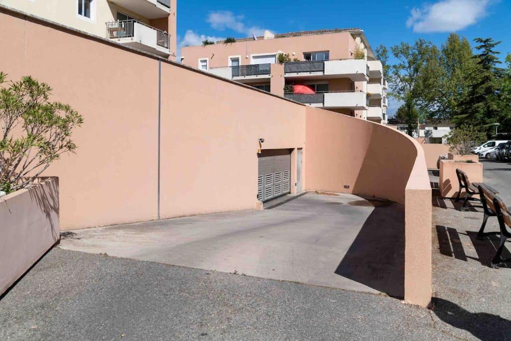 Appartement Avignon Garage-Spacieuse Terrasse Экстерьер фото